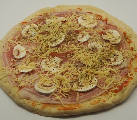 Pizza Paesana 33 cm (0101) Slagerij Schreiber